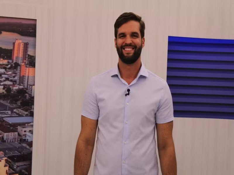 Festa de Primeiro Mundo, Cidade de Interior: Prefeito do PT Gasta com Show Milionário em Município com Menos de 10 Mil Habitantes