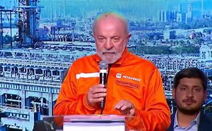 Lula sonha com o tetra, mas o Brasil vive o pesadelo do replay