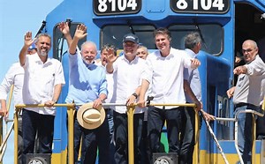 Lula visita trecho da Transnordestina e promete mais R$ 1,4 bilhão — outra vez