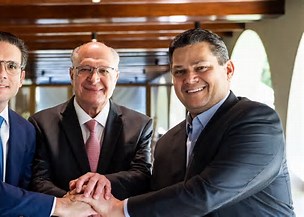 Brasil reage ao tarifaço de Trump: Alcolumbre, Motta e Alckmin pedem união nacional