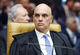 Moraes Autoriza Bolsonaro a Sair da Prisão Domiciliar para Realizar Exames Médicos