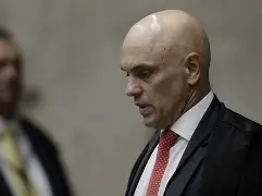 Silêncio no STF expõe fissuras no apoio a Moraes