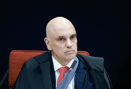 Moraes adverte bancos brasileiros: seguir ordens dos EUA pode trazer punições