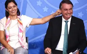 PF faz escândalo por Bolsonaro transferir R$ 2 milhões para a própria esposa