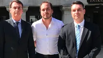 Visitas a Bolsonaro ficam restritas; filhos terão que pedir autorização ao STF