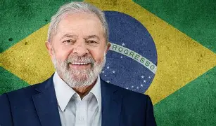 Lula prevê eleição polarizada em 2026 e descarta espaço para terceira via
