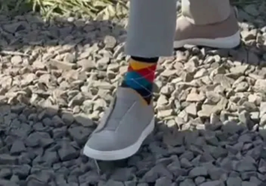 O “pai dos pobres” de tênis de luxoSubtítulo: Lula aparece em evento calçando par de R$ 8 mil enquanto segue discursando em nome do povo humilde