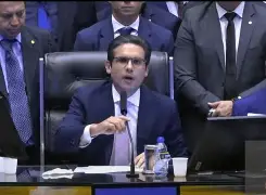 Motta ameaça pautar proteção a deputados após críticas ao Judiciário