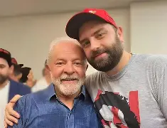 Carona de filho de Lula em avião da FAB levanta dúvidas em comissão da Câmara