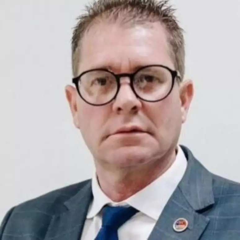 Morre em Brasília advogado de réus do 8 de janeiro que acionou Moraes na OEA