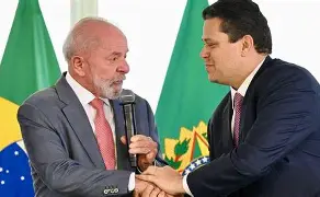 Lula aposta em Alcolumbre para segurar PEC da Blindagem e anistia
