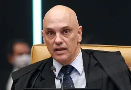 Moraes desafia pressões e abre julgamento de Bolsonaro com recado duro: “O STF não se acovardará”