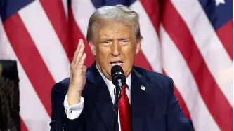 Governo Trump tenta barrar passaportes para pessoas trans e não binárias