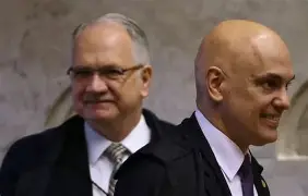 Fachin e Moraes levam convite de posse a Lula no Planalto