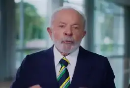 Na véspera do 7 de Setembro, Lula planta cajueiro e fala em soberania
