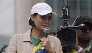 Michelle Bolsonaro elogia voto de Fux e fala em “senso de justiça” antes da condenação de Bolsonaro