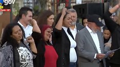 Lula sobe ao palco da Favela do Moinho em meio a polêmica