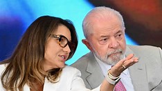 Lula abraça o indefensável