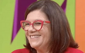 Secretária-geral do TSE celebra condenação de Bolsonaro: “Momento emocionante para a democracia”