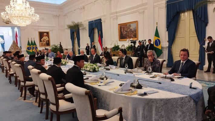 🐂 Jantar na Indonésia reúne Lula e titãs da pecuária brasileira