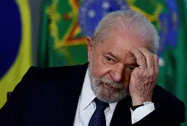 Lula exonera aliados do Centrão após derrota da MP, mas preserva afilhados de Lirano cargo