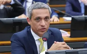 Câmara congela processo contra Gustavo Gayer e põe o STF no modo espera