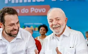 Lula ironiza invasões de moradias e provoca risos ao citar Boulos