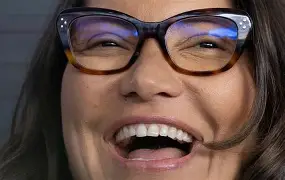 Oposição reage a decreto que fortalece Janja na Presidência