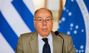 Mauro Vieira desembarca em Washington para afinar encontro entre Lula e Trump