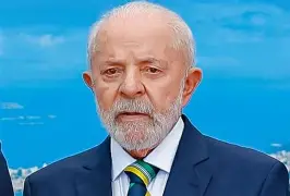 Lula chega à Indonésia para abrir portas ao Brasil no Sudeste Asiático