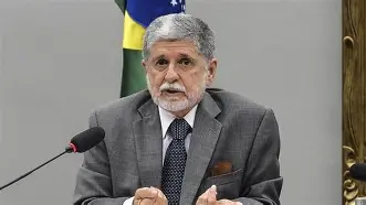 Celso Amorim alerta: intervenção dos EUA na Venezuela pode acender fogo na América do Sul