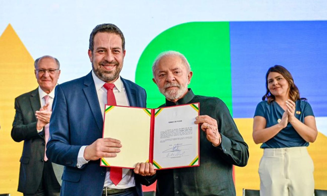 Boulos assume ministério e pede minuto de silêncio… pelas vítimas erradas?