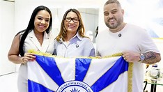 Janja visita escola de samba que vai transformar a história de Lula em enredo do Carnaval de 2026