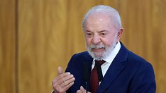 Lula critica possíveis intervenções dos EUA na Venezuela e alerta para risco de guerra na América Latina