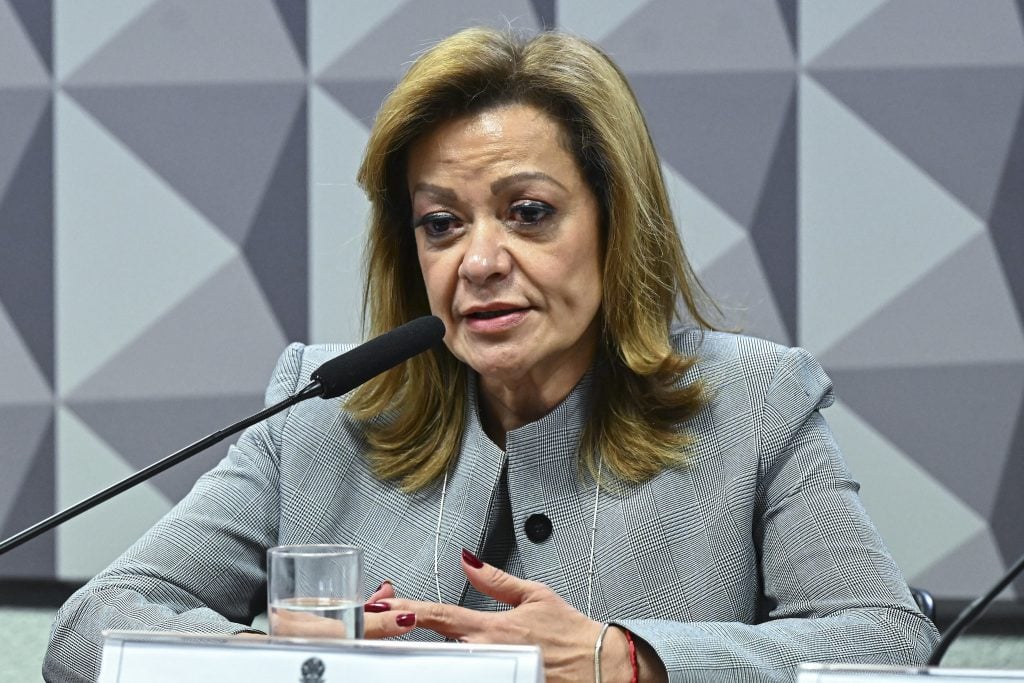 Depoente da CPMI admite laços com investigados, mas foge de explicar repasses milionários