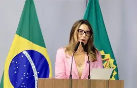 Entre poesia e desinformação: Janja erra números sobre a Amazônia durante discurso na COP30