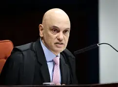 STF Aperta o Cerco: Eduardo Bolsonaro na Mira Enquanto a Corte Faz Política com Toga