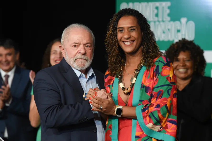 Lula amplia desapropriações e avança sobre propriedades rurais