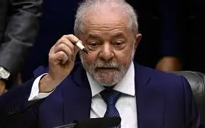 Lula libera isenção de IR para salários até R$ 5 mil a partir de 2026