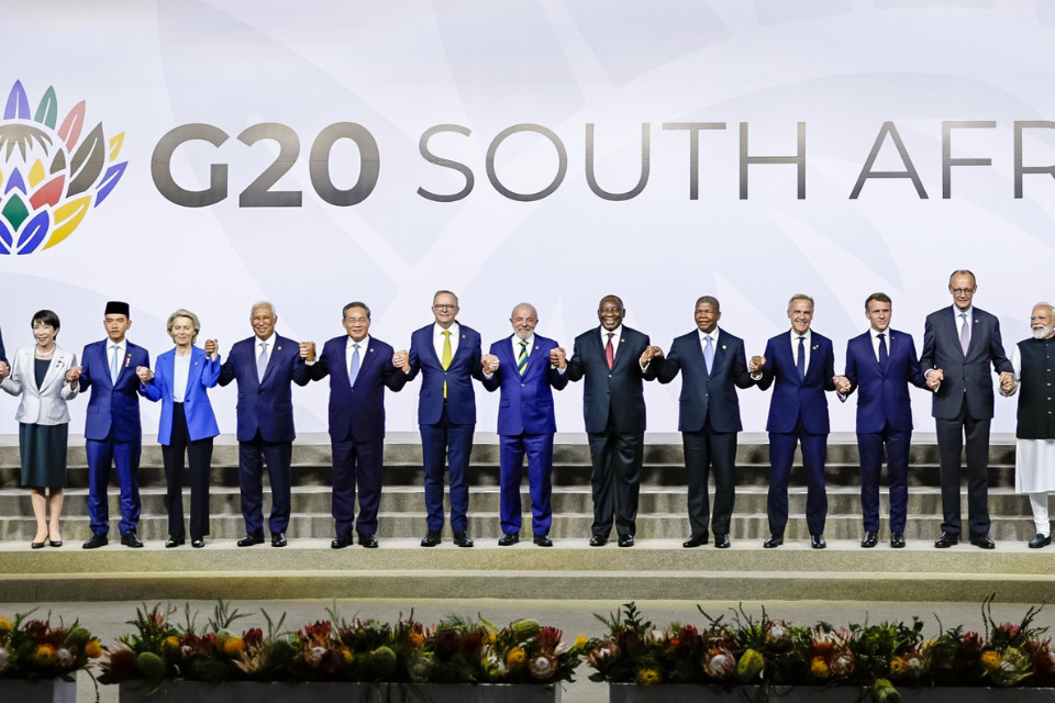 Lula no G20 dispara indiretas enquanto Bolsonaro era preso no Brasil