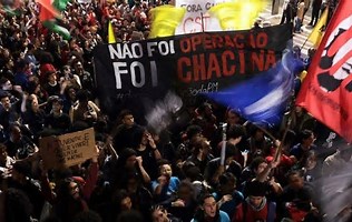 🚨 Quando a hipocrisia grita mais alto: manifestantes pedem o fim da polícia e recorrem a ela no primeiro sinal de perigo