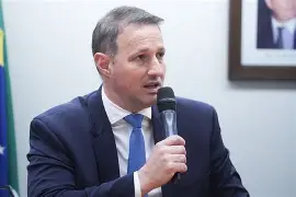 Derrite assume projeto de Lula contra facções e irrita petistas: “Desrespeito com o presidente”