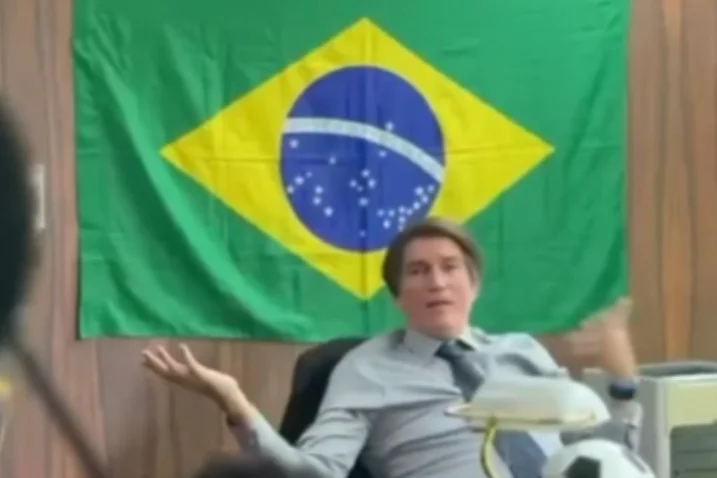 Quando até o cinema vira caso de polícia: a vigilância no filme sobre Bolsonaro