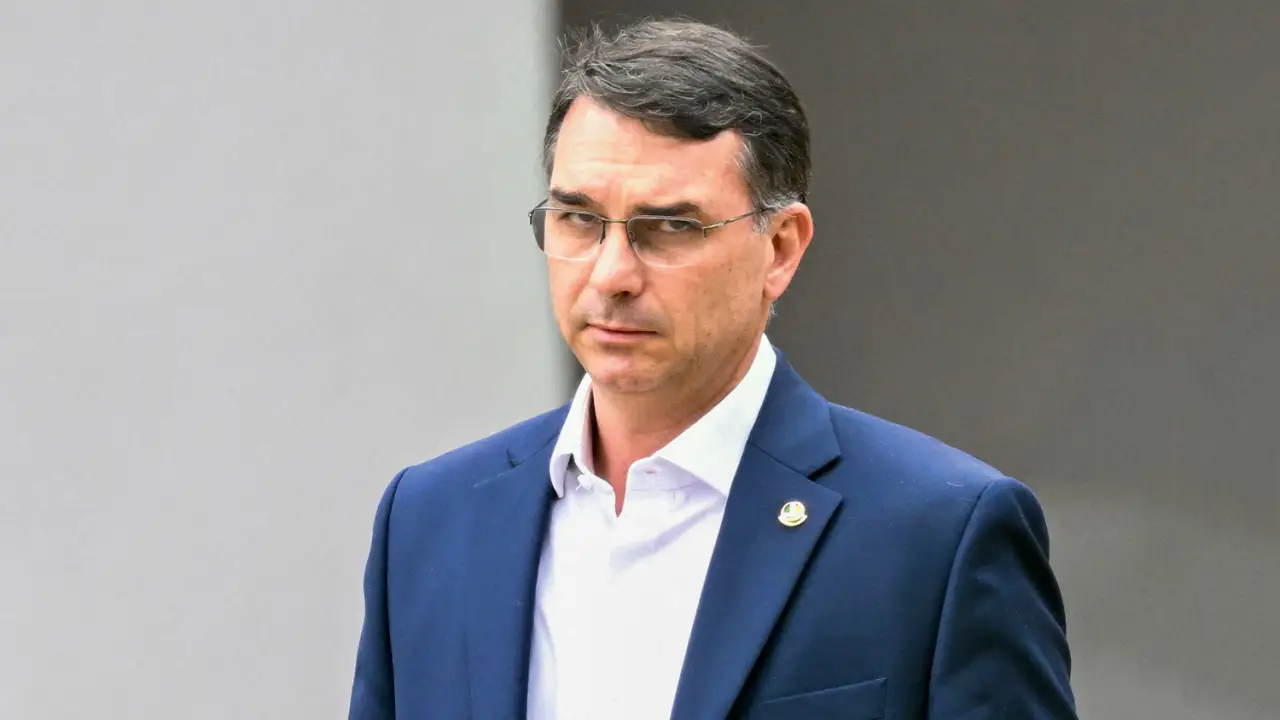 🗳️ Eleições 2026: Flávio diz que carta de Bolsonaro encerra especulações