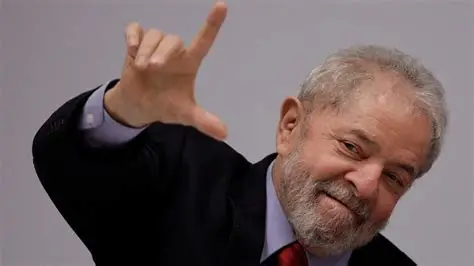 🎄 Natal 2025 pesa no bolso: ceia, presentes e viagem mais caros exigem jogo de cintura