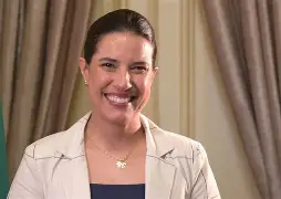 Vaiada ao Lado de Lula, Governadora Reage e Diz que Só Acontece Porque É Mulher