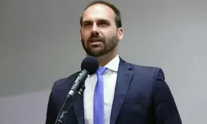Eduardo Bolsonaro lamenta saída de Moraes da Lei Magnitsky e agradece Trump: “God bless America”
