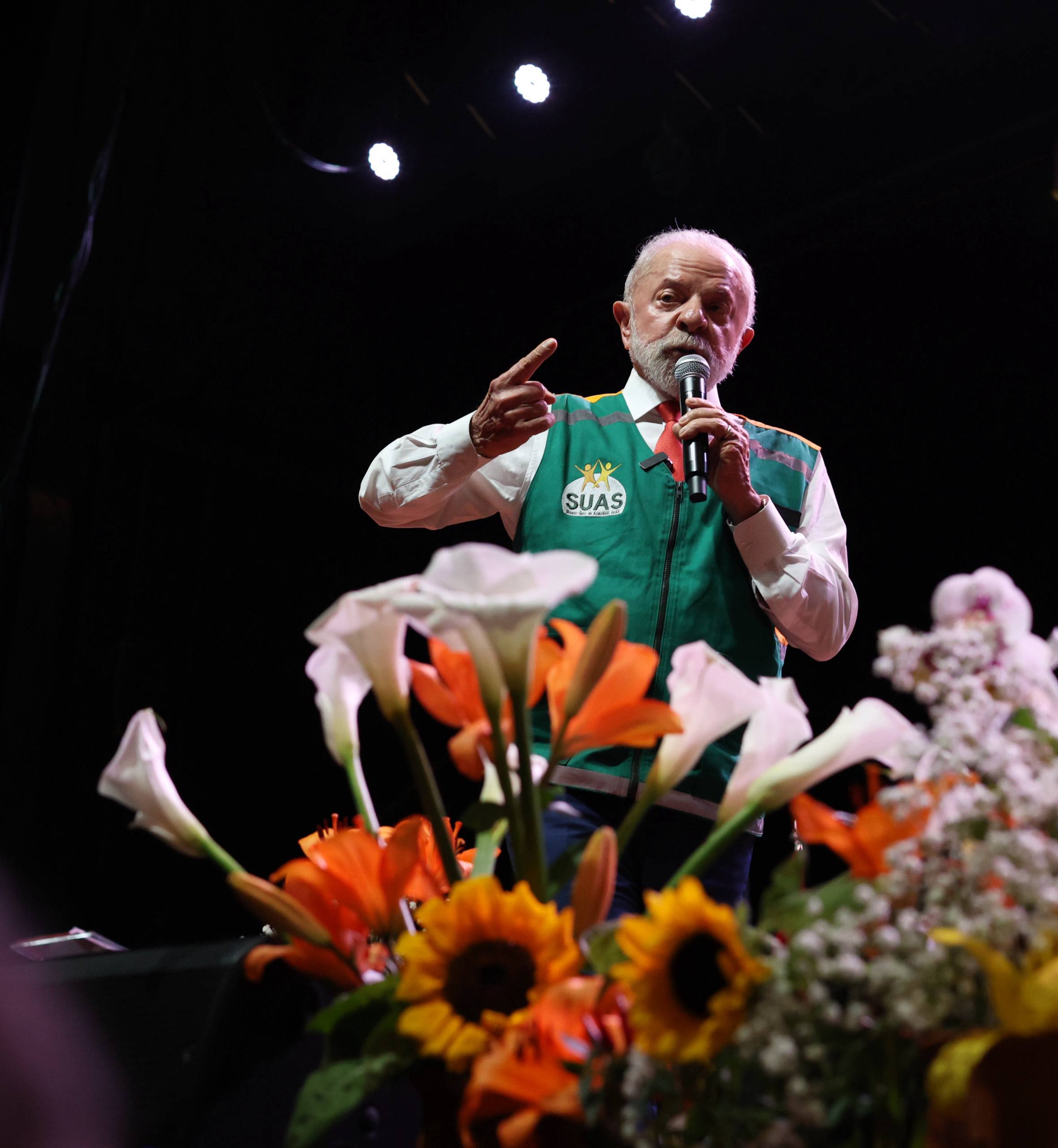 Lula e a Tornozeleira: Crítica à Violência Mas Com Olhos Sempre no Passado Bolsonaro