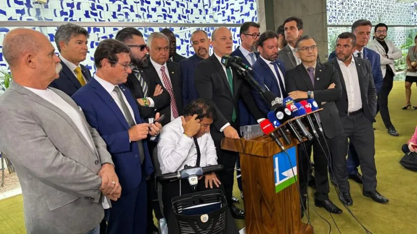 Oposição apresenta novo pedido de impeachment contra Alexandre de Moraes