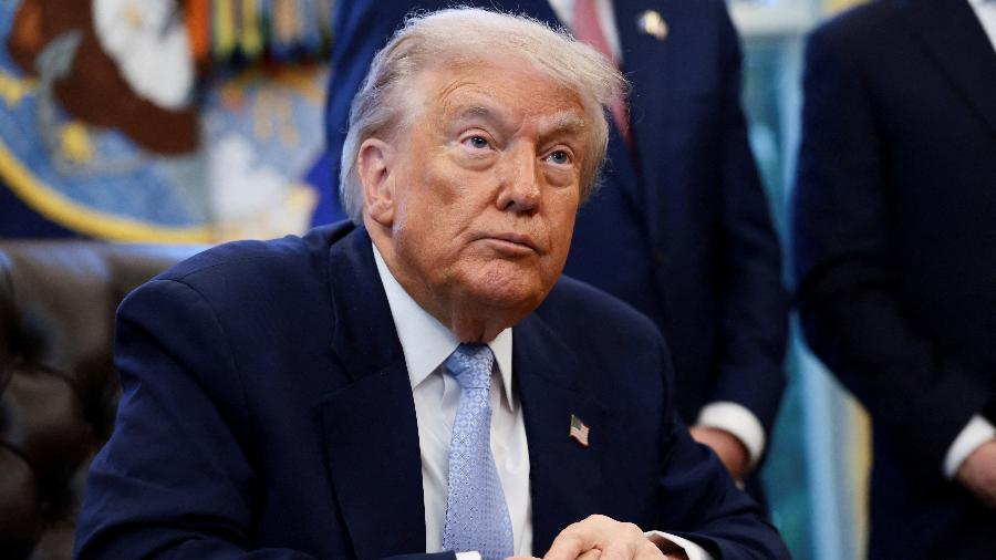 Trump recua de ofensiva militar após libertação de presos políticos na Venezuela